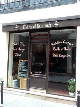 L’Ane et la Mule, Paris