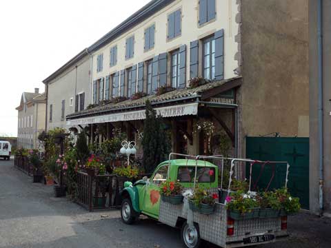 Restaurant Chez Jean-Pierre - Saint-Amour-Bellevue