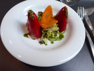 Piquillos farcis à la mousse de chèvre et ciboulette